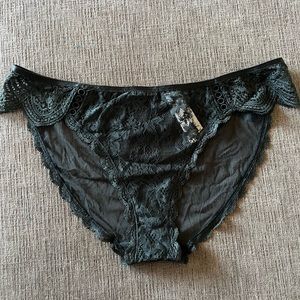 Victoria’s Secret Dream Angels Black Cheekini Panties